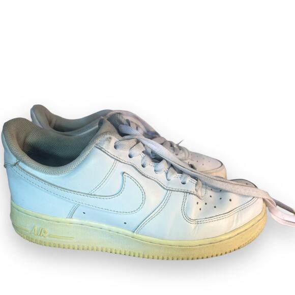 NIKE Air Force 1 Low Top White Sneakers/Shoes, Size 6Y Youth/7.5 Woman's - Picture 1 of 6